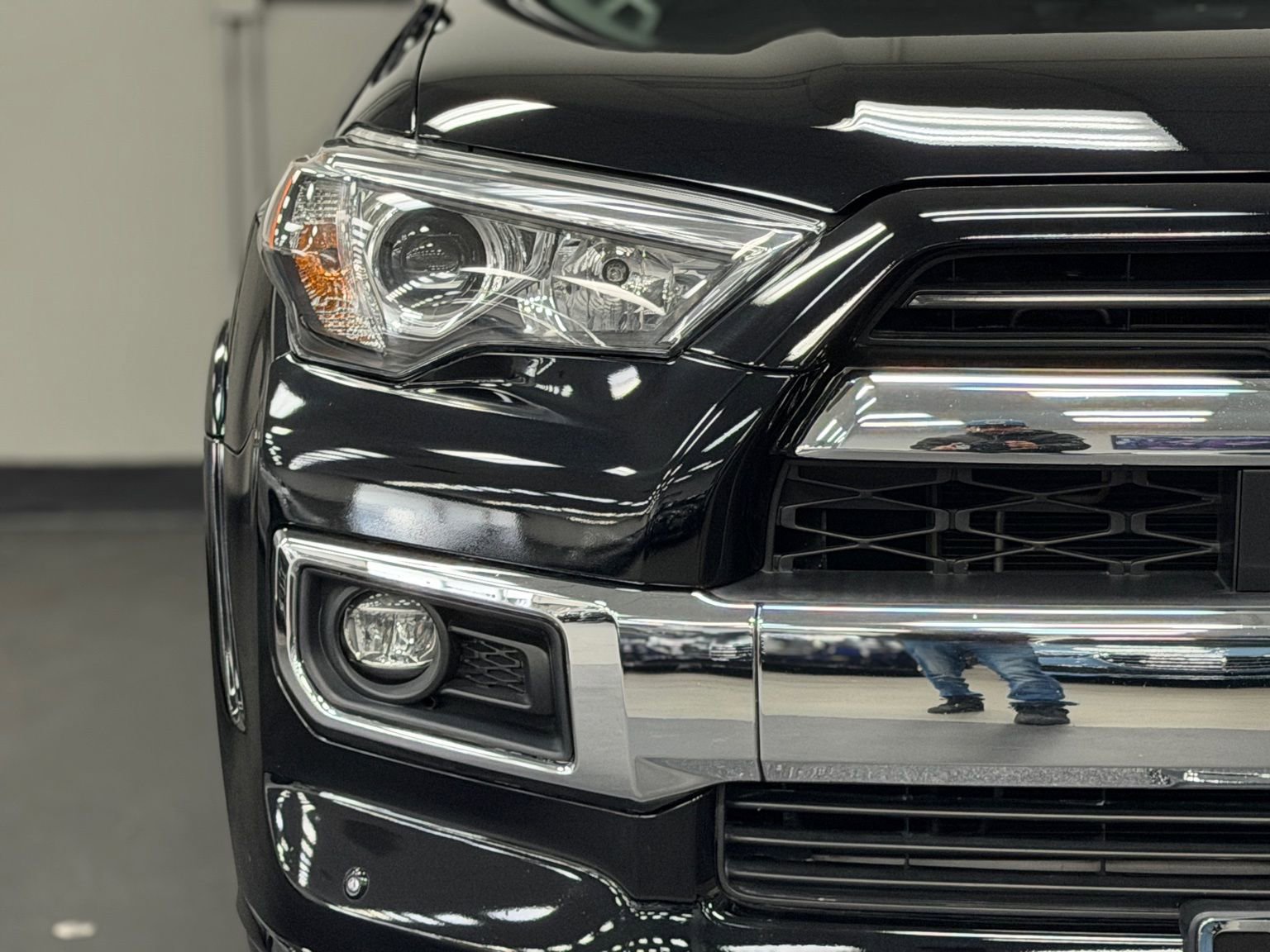 Used 2022 Toyota 4Runner Limited image 8