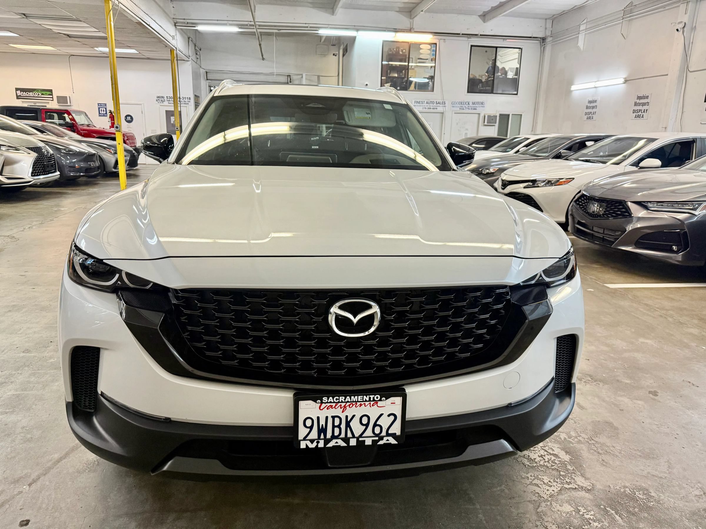 Used 2025 MAZDA CX-50 AWD 2.5 S w/ Premium Plus Pkg image 2