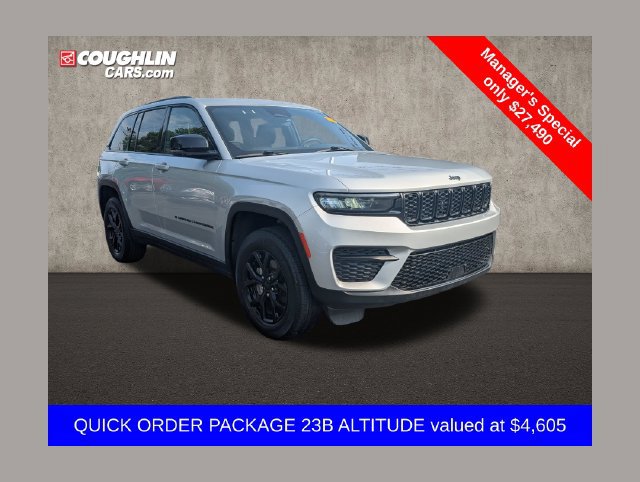 Used 2025 Jeep Grand Cherokee Altitude