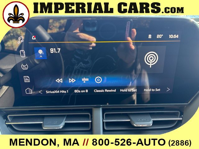 New 2026 Chevrolet Trax RS w/ Sunroof Package FWD image 18