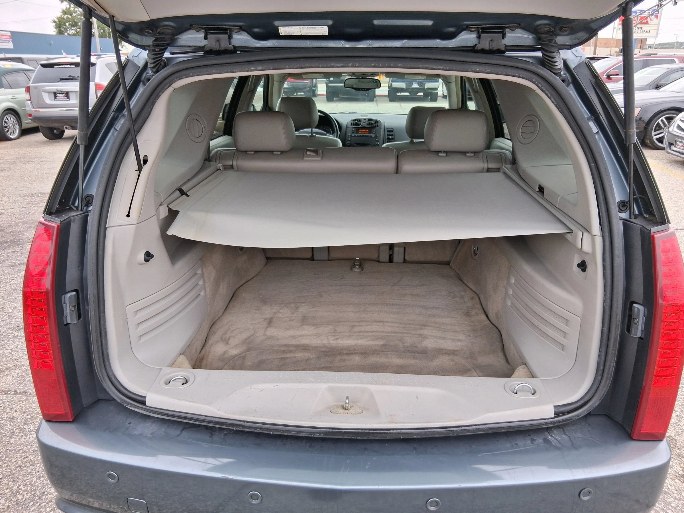 Used 2006 Cadillac SRX AWD/4WD image 11
