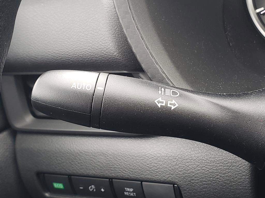 Certified 2025 Nissan Sentra S image 31