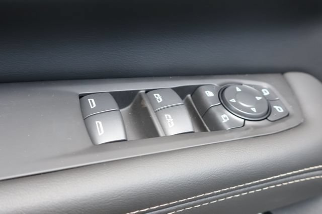 New 2026 GMC Yukon XL Elevation w/ Elevation Premium Package AWD/4WD image 13