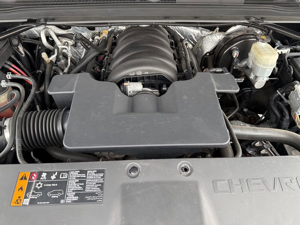 Used 2018 Chevrolet Suburban Premier AWD/4WD image 54