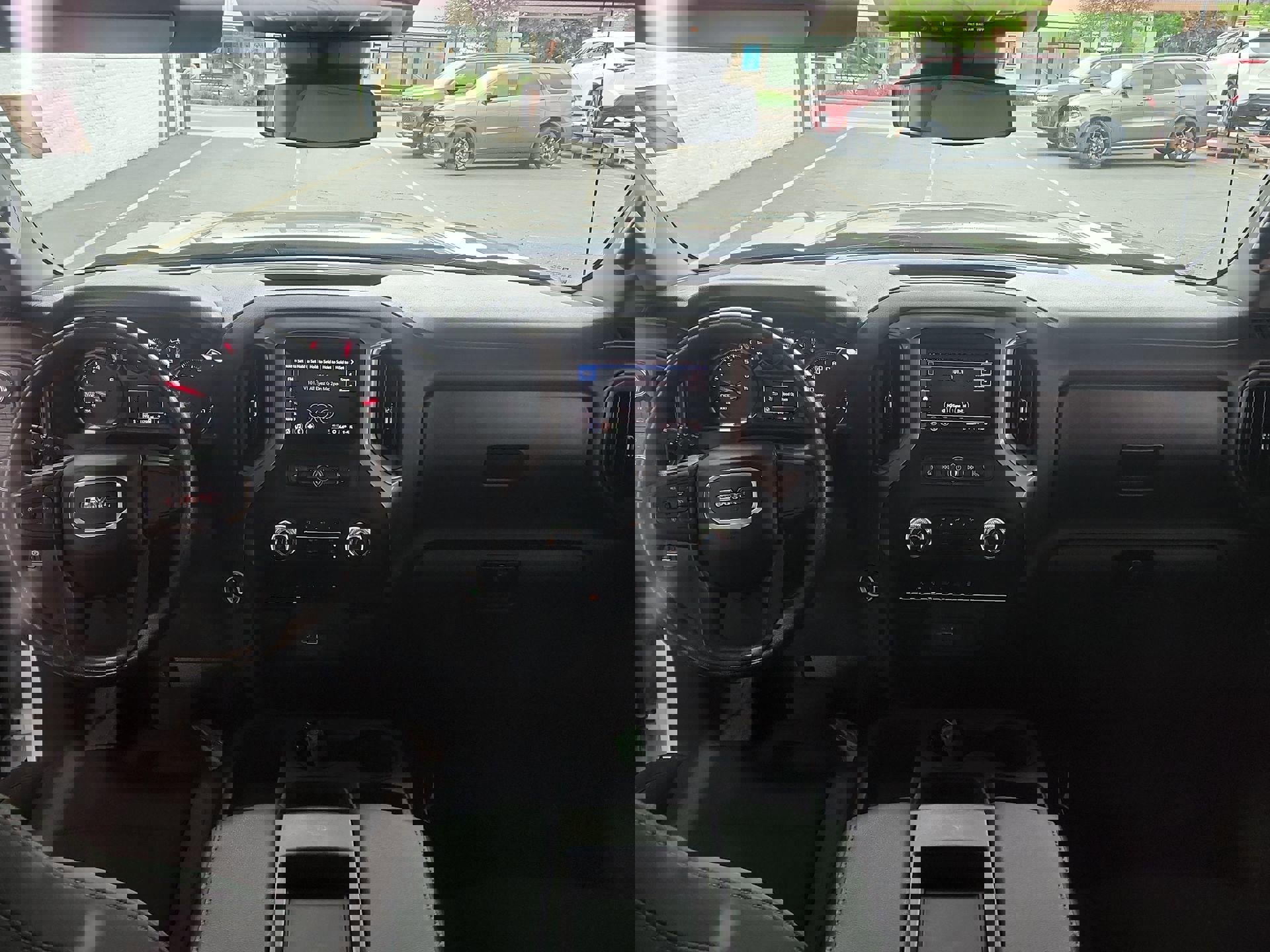 Used 2024 GMC Sierra 1500 Pro w/ Pro Value Package image 24