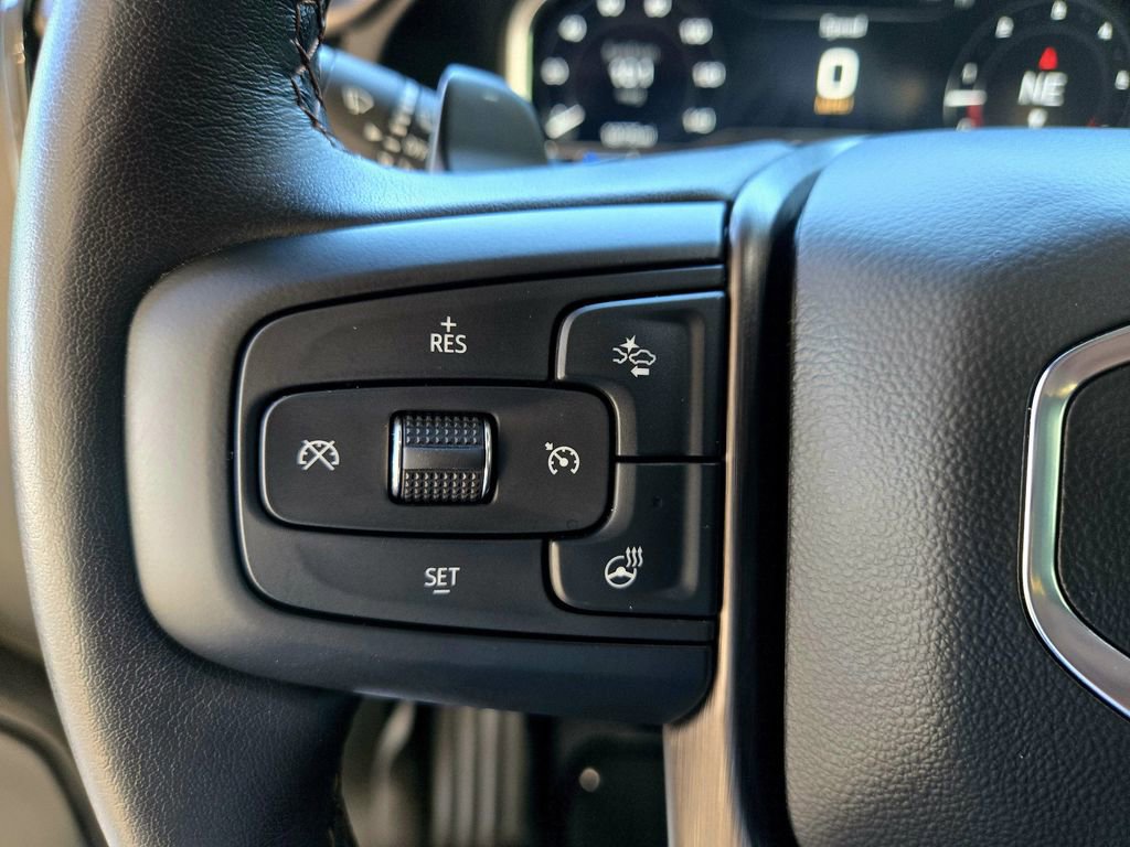 Used 2022 GMC Sierra 1500 AT4 w/ AT4 Premium Package image 15