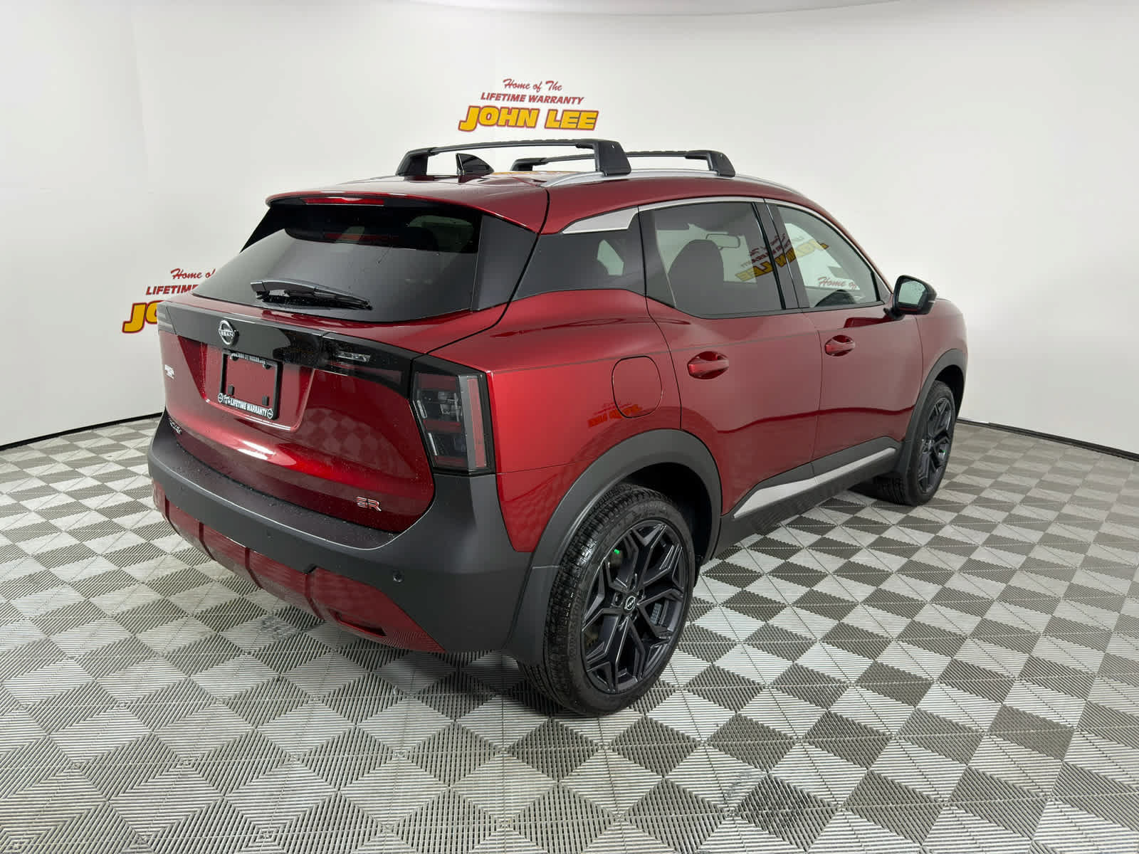 New 2026 Nissan Kicks SR w/ Cold Weather Package FWD image 6