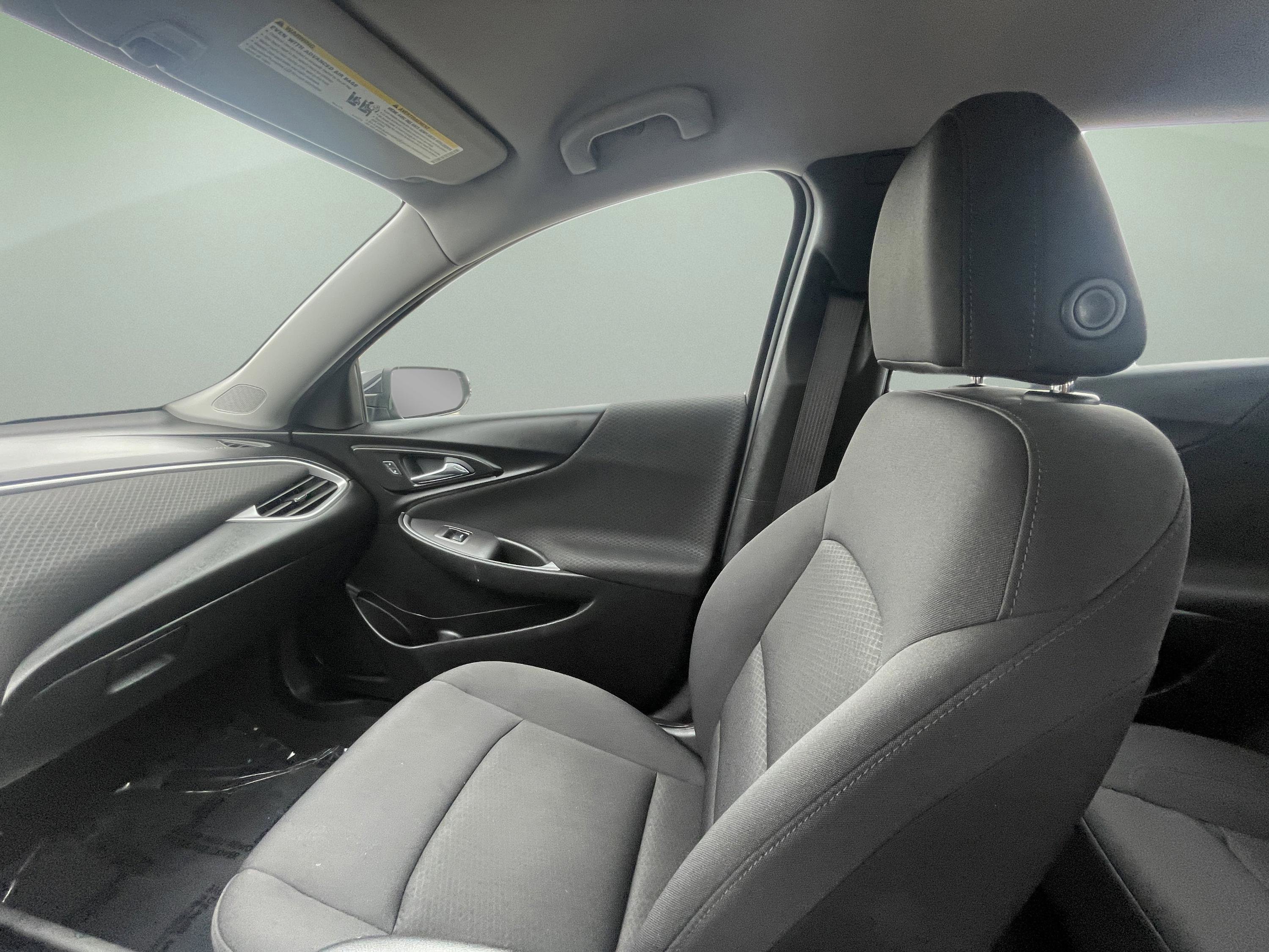 Used 2023 Chevrolet Malibu LT image 29