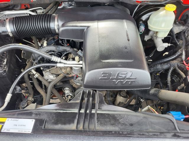 Used 2016 RAM 1500 Rebel w/ Luxury Group image 11