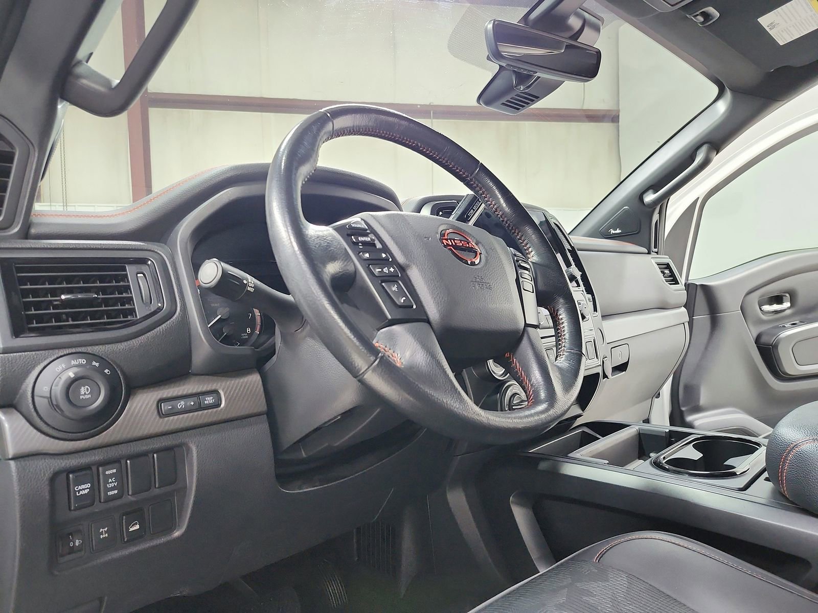 Used 2023 Nissan Titan PRO-4X w/ Pro-4x Utility Package AWD/4WD image 18