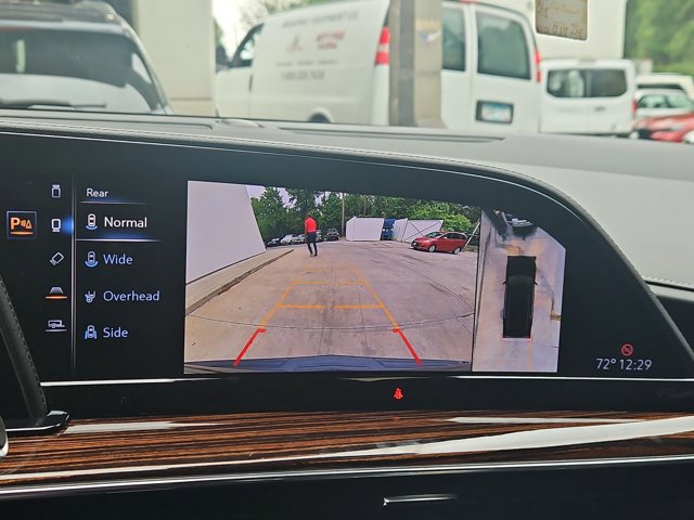 Used 2022 Cadillac Escalade Premium Luxury RWD image 14