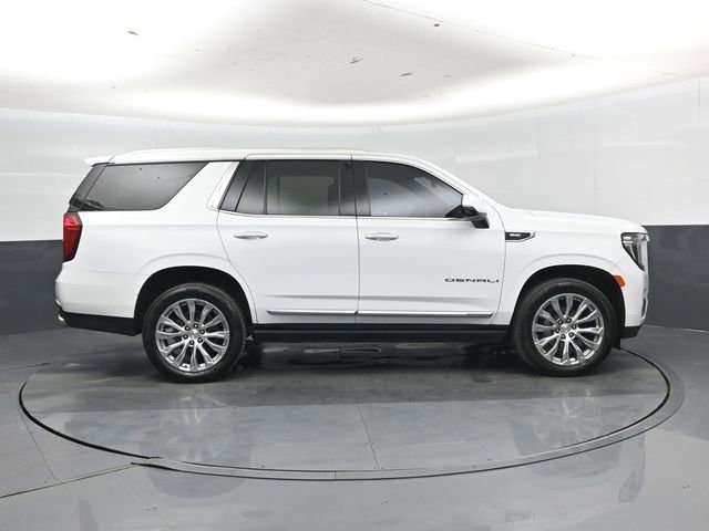 Used 2023 GMC Yukon Denali AWD/4WD image 2