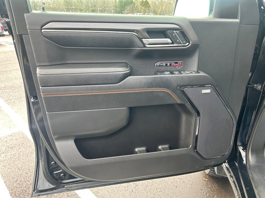 Used 2023 GMC Sierra 1500 AT4 w/ AT4 Premium Package image 18