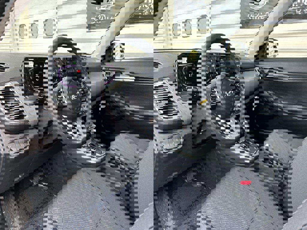 New 2026 Kia Seltos LX image 10