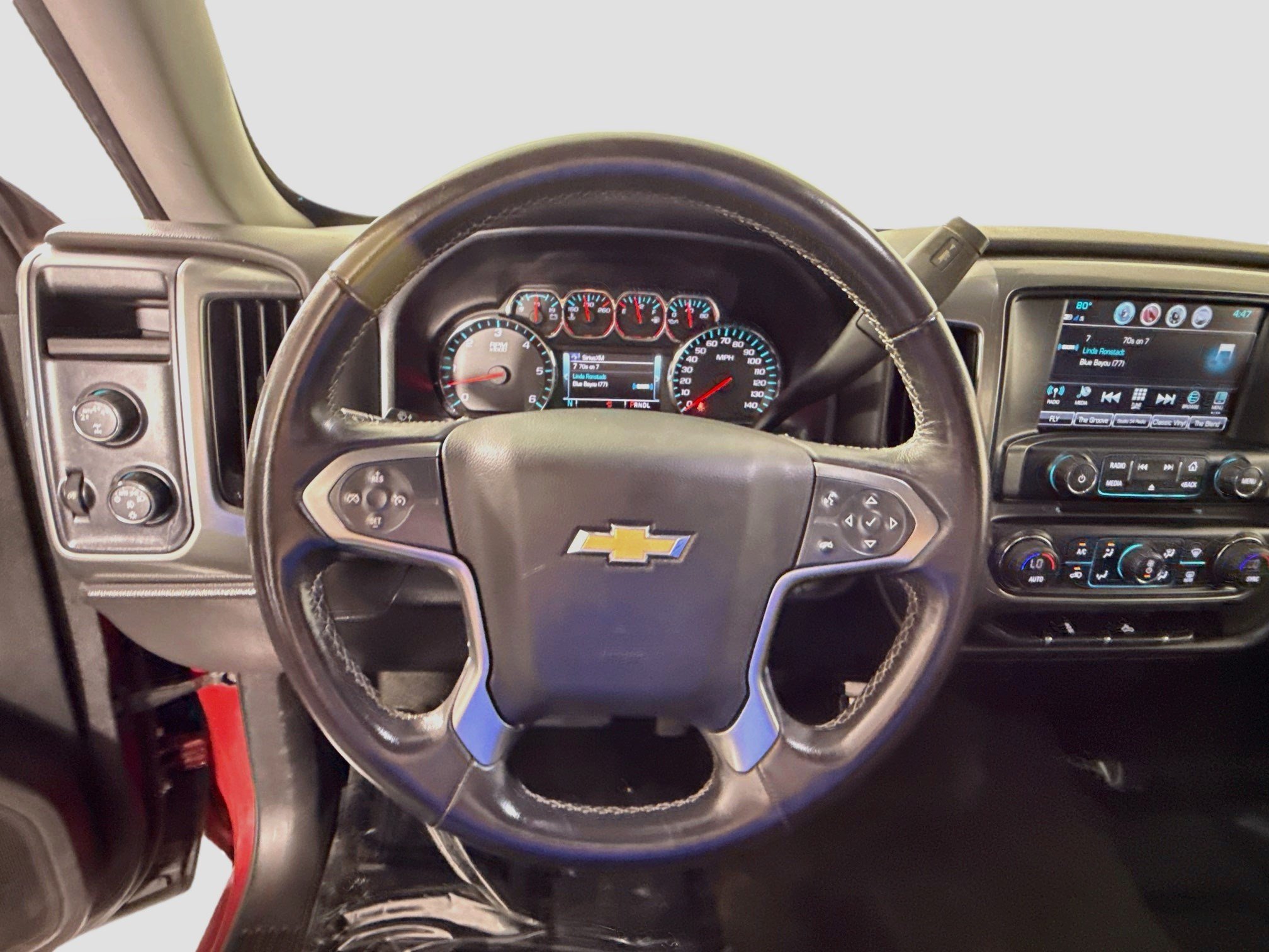 Used 2018 Chevrolet Silverado 1500 LT w/ All Star Edition AWD/4WD image 13