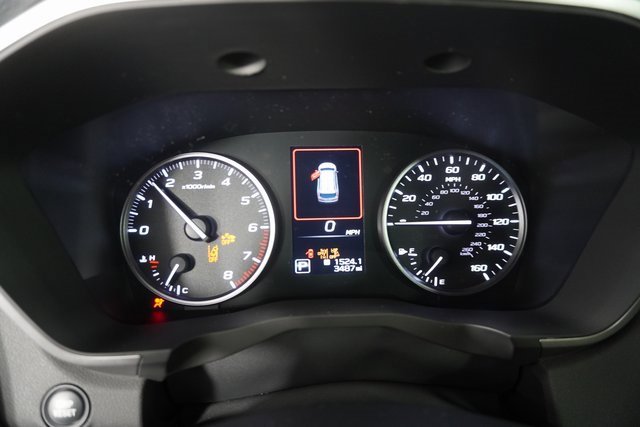 Used 2025 Subaru Ascent Premium image 14