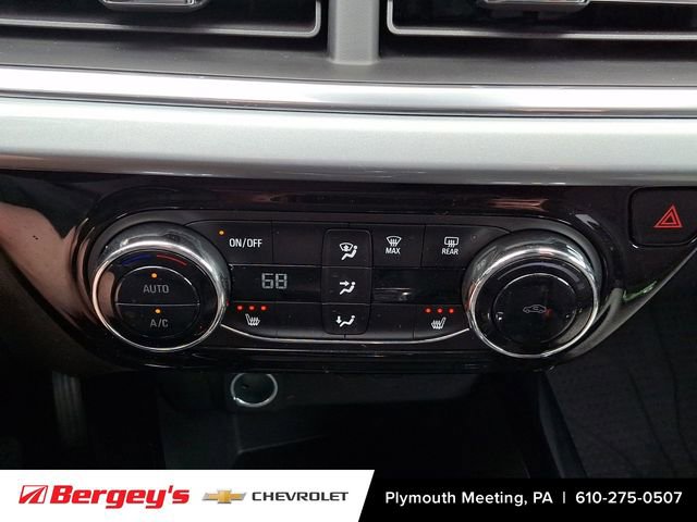 Certified 2024 Chevrolet Trax LT w/ Driver Confidence Package FWD image 16
