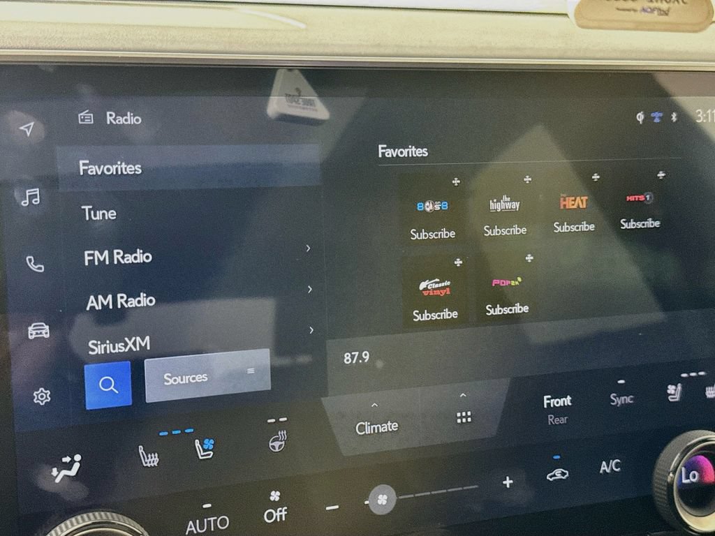 Used 2024 Lexus RX 350 FWD w/ Convenience Package image 19