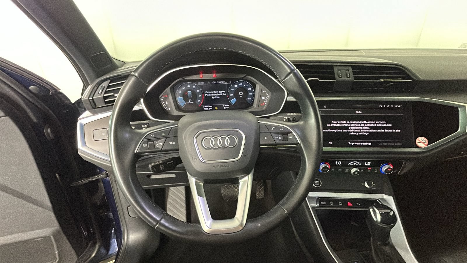 Used 2024 Audi Q3 2.0T Premium AWD/4WD image 16