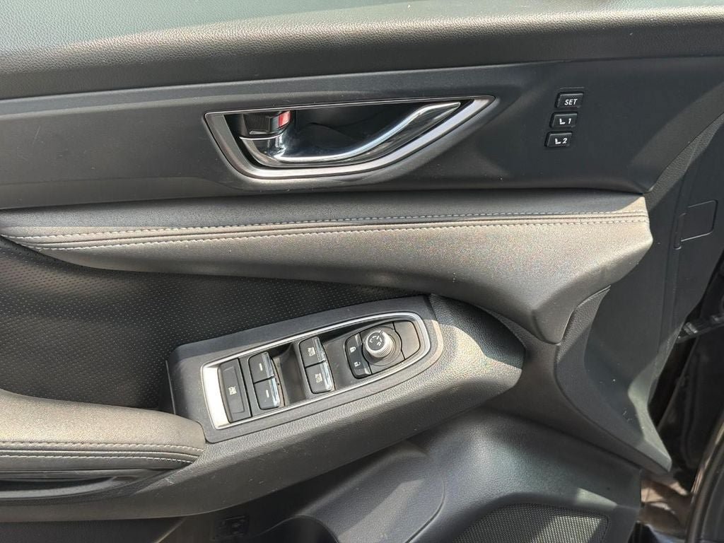 Used 2023 Subaru Ascent Limited AWD/4WD image 15