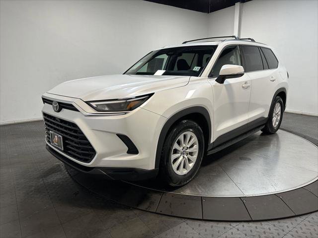 Certified 2025 Toyota Grand Highlander AWD image 1