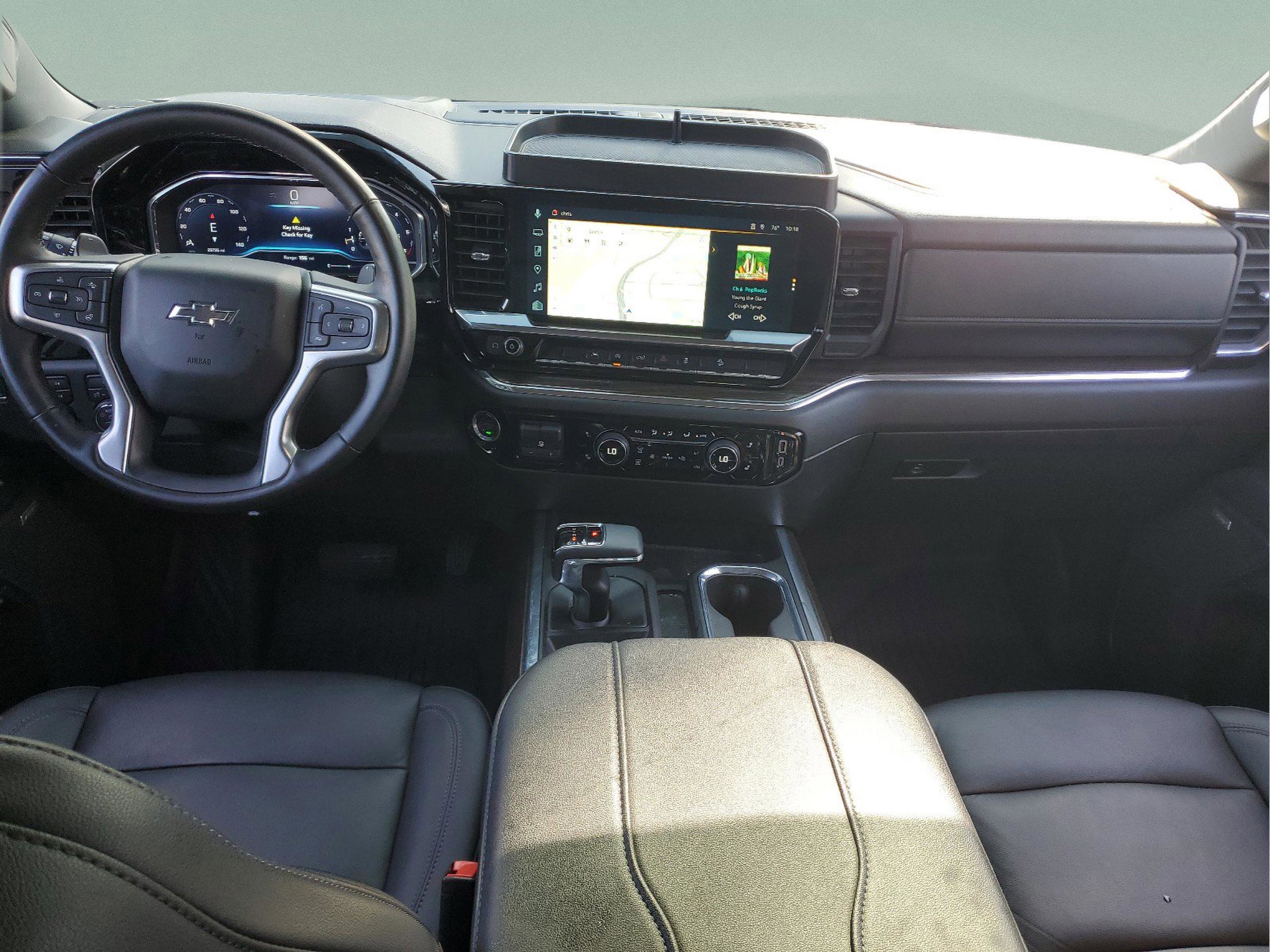 Used 2024 Chevrolet Silverado 1500 LT Trail Boss w/ Convenience Package II image 12