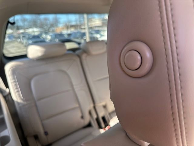 Used 2020 Lincoln Navigator Reserve w/ Luxury Package image 22