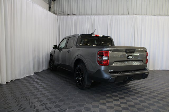New 2025 Ford Maverick Lariat w/ Black Appearance Package image 23