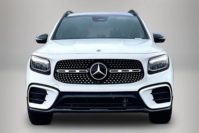 Used 2025 Mercedes-Benz GLB 250 image 12