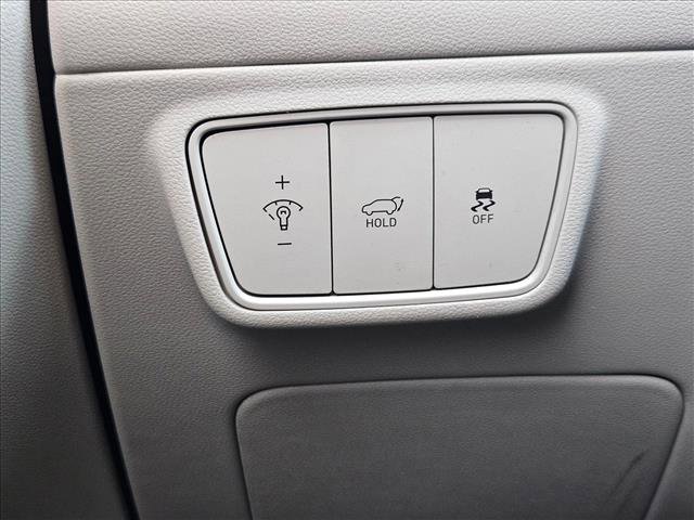 Used 2023 Hyundai Tucson SEL w/ Winter Package image 13