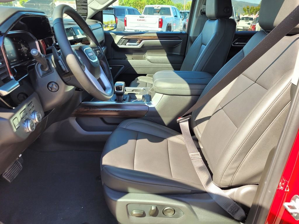 New 2026 GMC Sierra 1500 SLT w/ SLT Premium Package AWD/4WD image 11