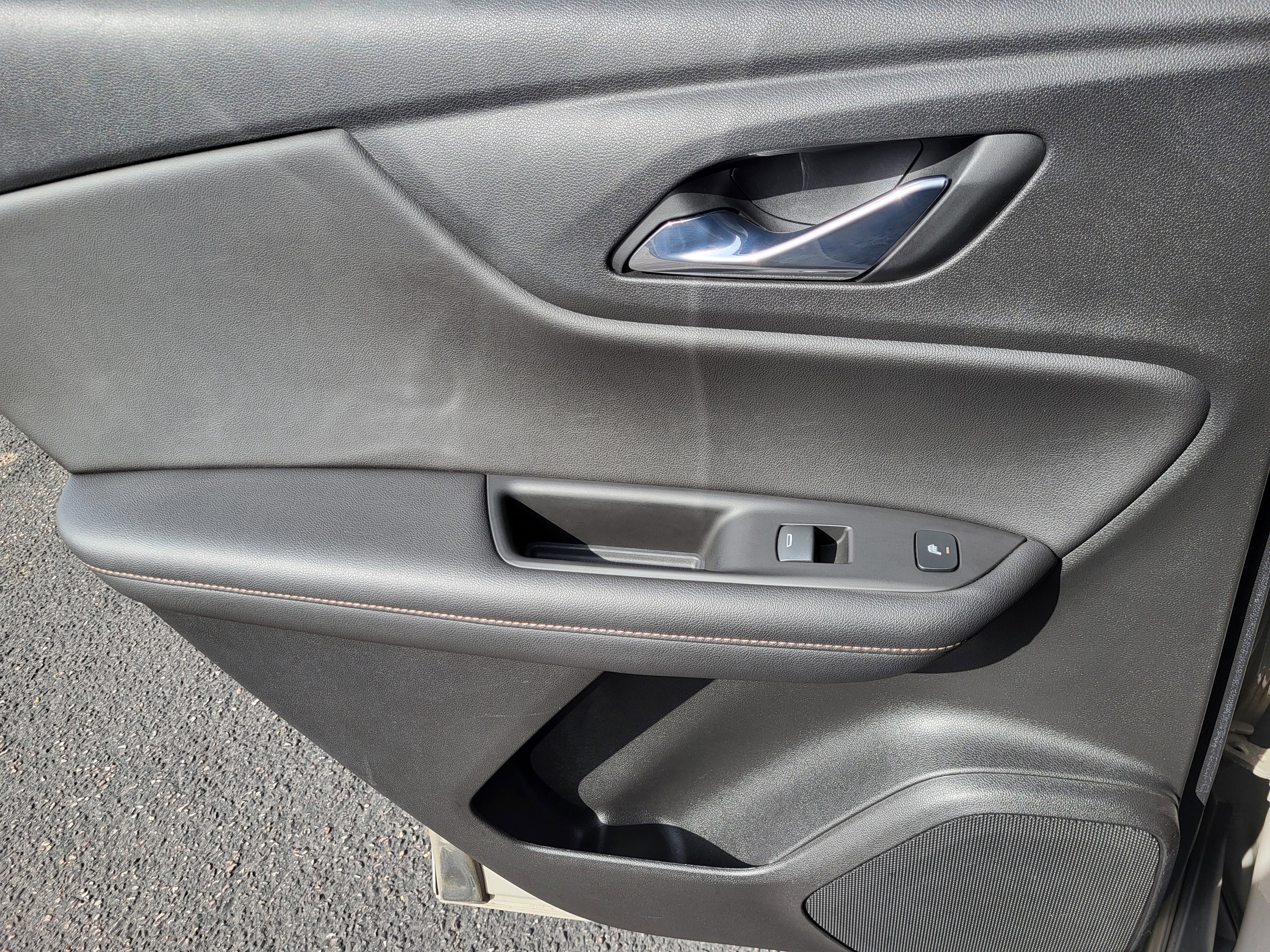 Used 2021 Chevrolet Blazer Premier w/ Driver Confidence II Package image 12