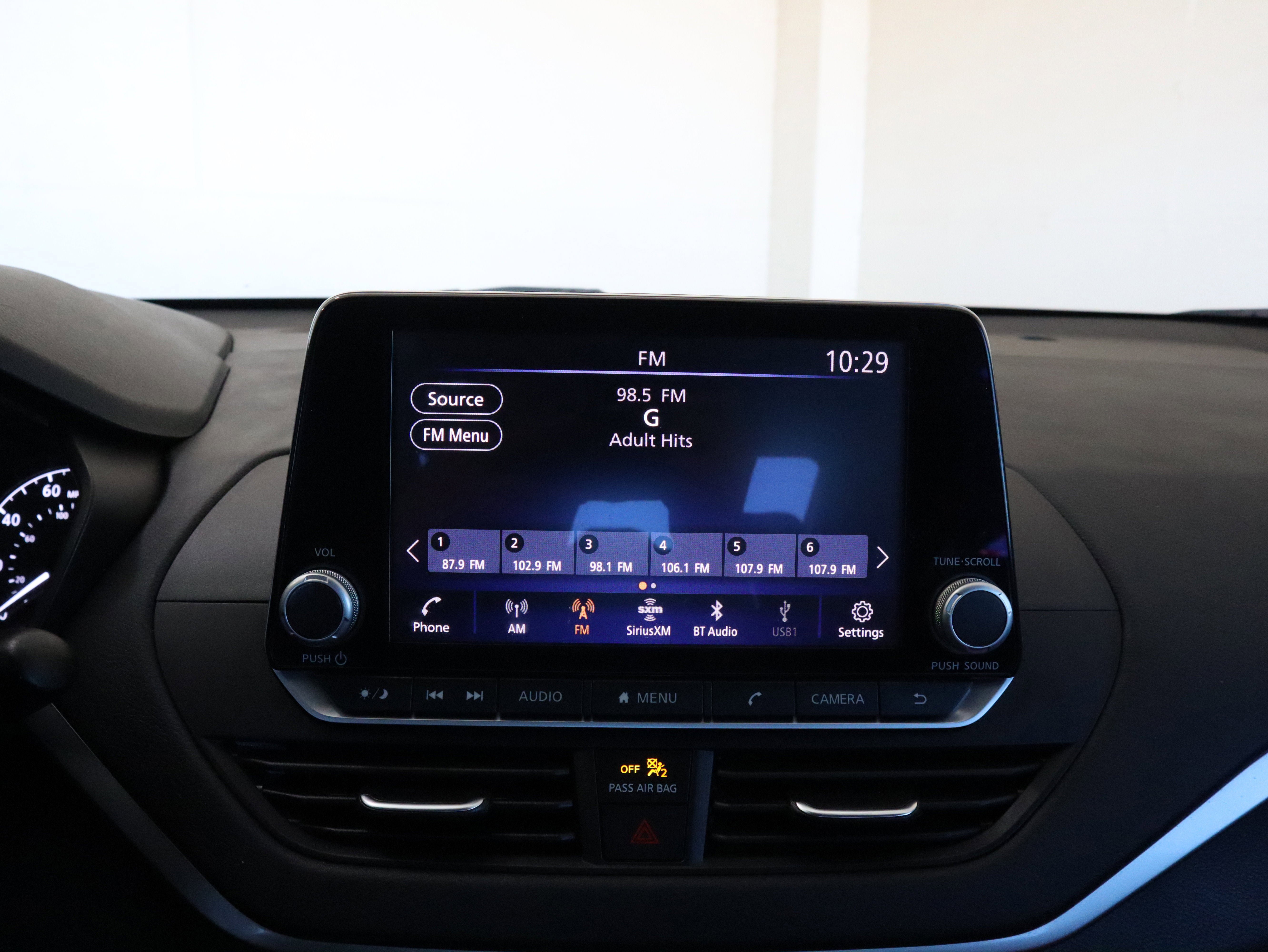 Used 2025 Nissan Altima 2.5 S FWD image 27