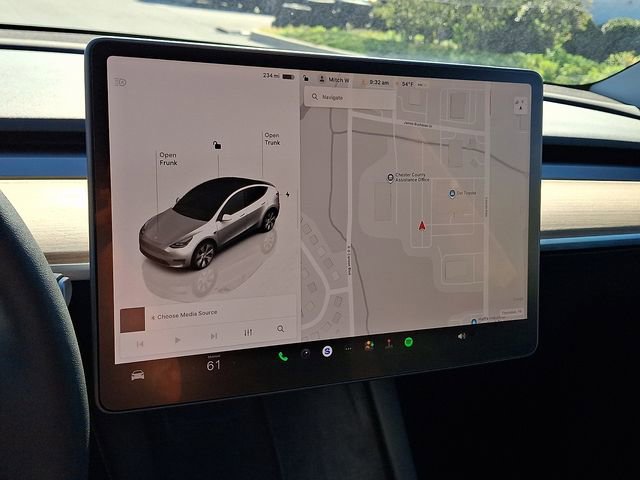 Used 2023 Tesla Model Y Long Range AWD/4WD image 16