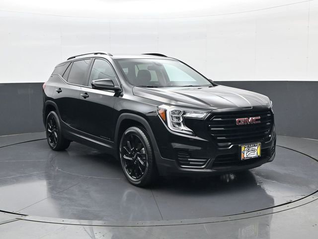 Certified 2023 GMC Terrain SLE w/ Elevation Edition FWD image 3