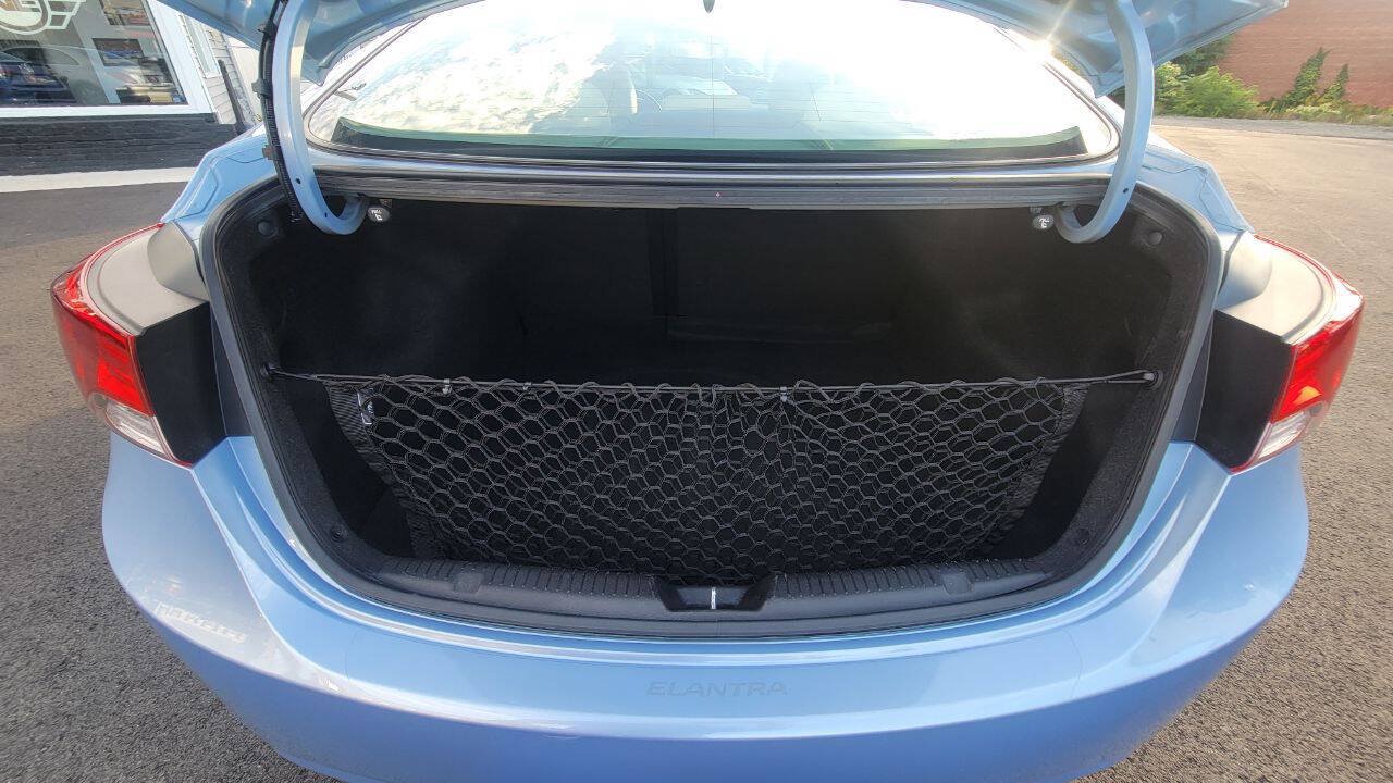 Used 2013 Hyundai Elantra Limited w/ Technology Pkg FWD image 28