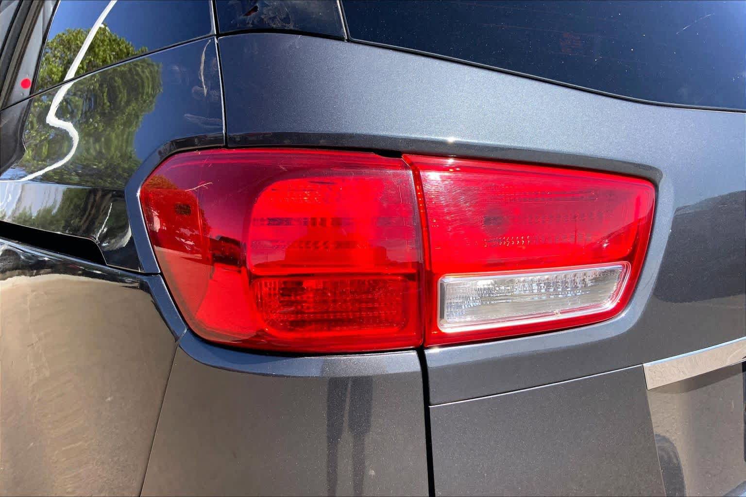 Used 2017 Kia Sedona EX FWD image 29