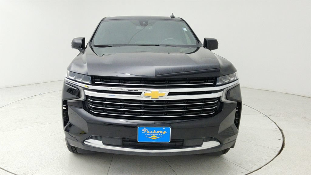 Used 2021 Chevrolet Tahoe LT w/ LT Signature Package RWD image 2
