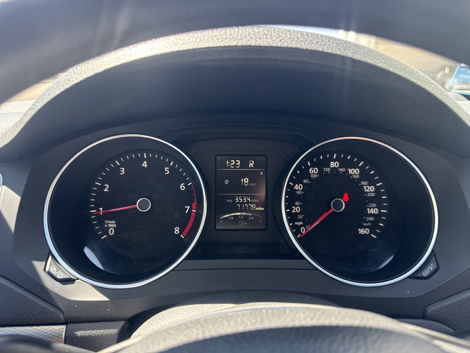Used 2017 Volkswagen Jetta S image 32