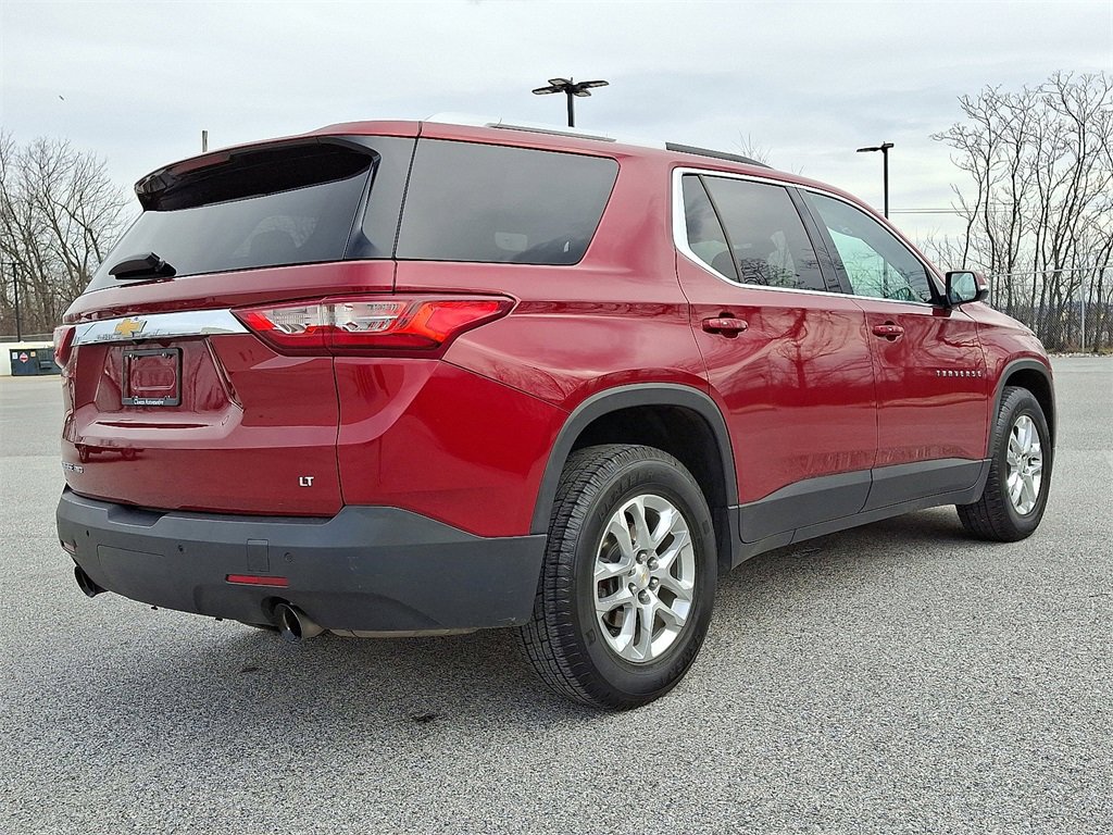 Used 2018 Chevrolet Traverse LT image 9