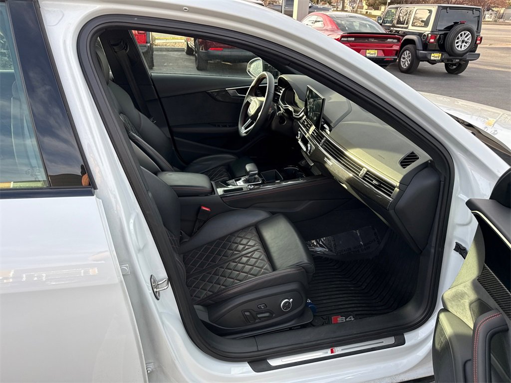 Used 2023 Audi S4 Premium Plus image 15