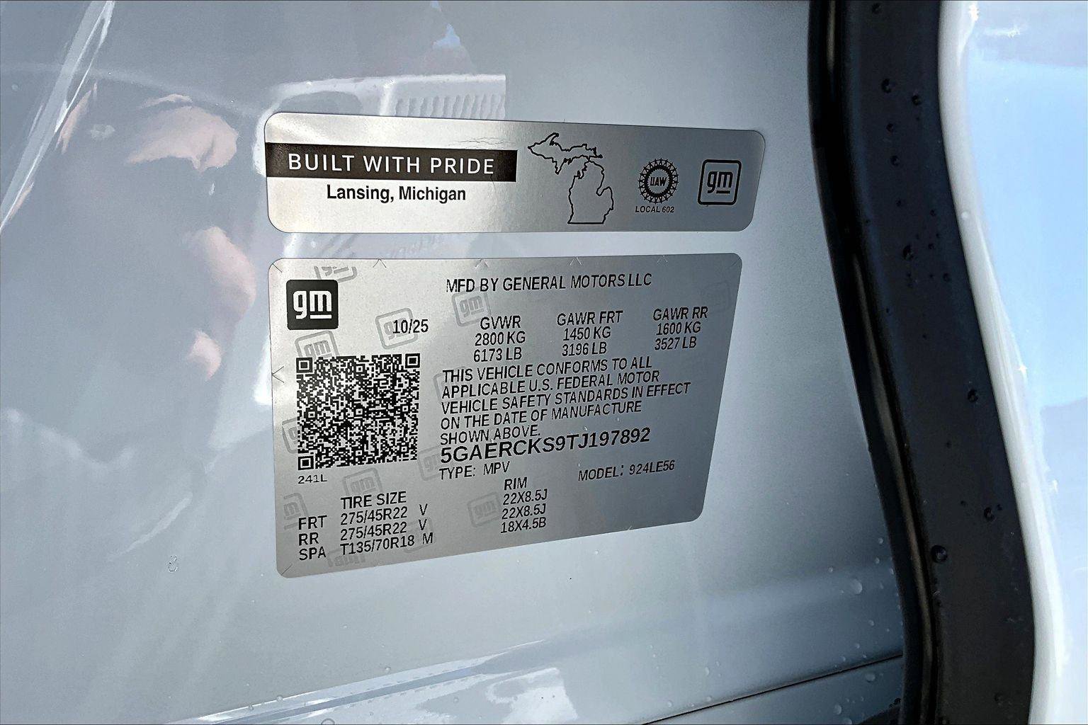 New 2026 Buick Enclave Avenir w/ Super Cruise Package image 14