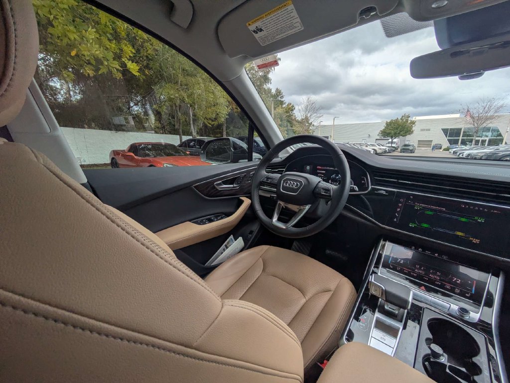 Used 2026 Audi Q7 3.0T Premium Plus AWD/4WD image 19
