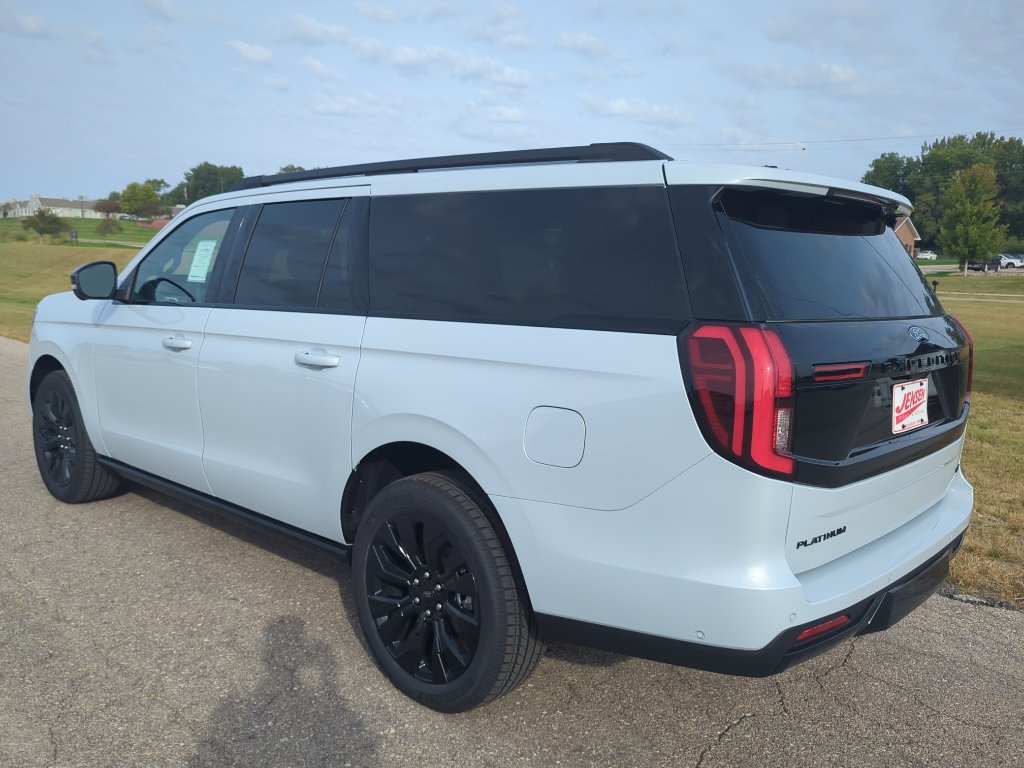 New 2025 Ford Expedition Max Platinum image 5