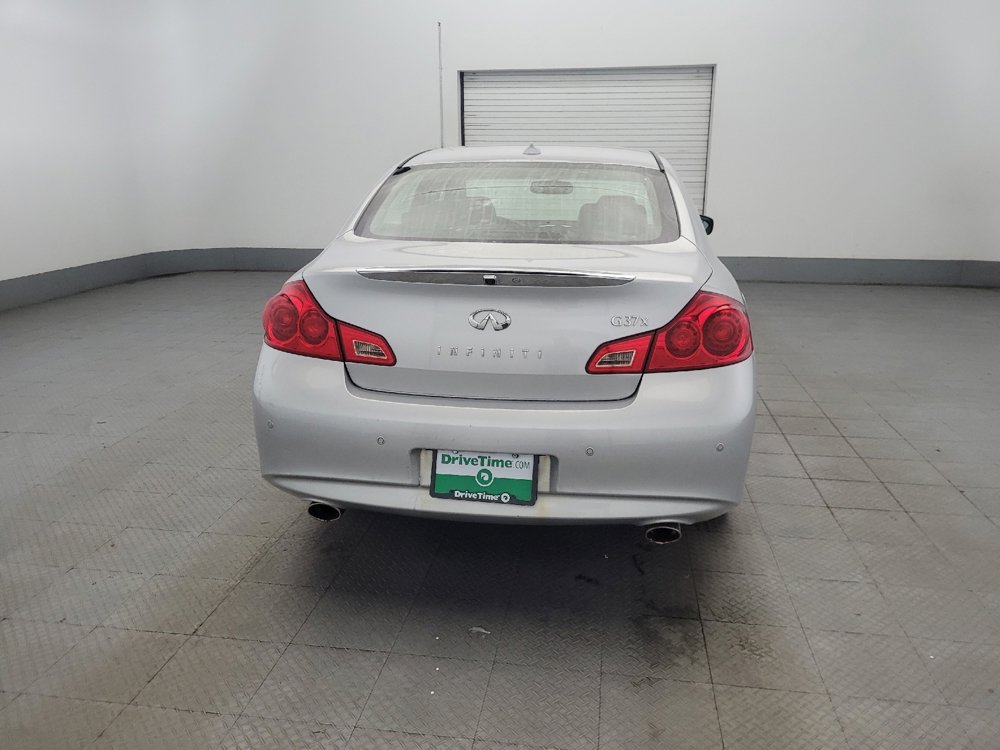 Used 2013 INFINITI G37 x w/ Premium Pkg image 7