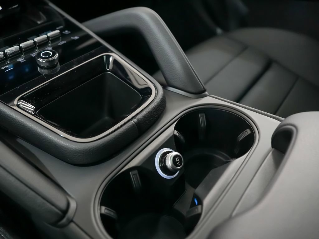 New 2026 Porsche Cayenne image 32