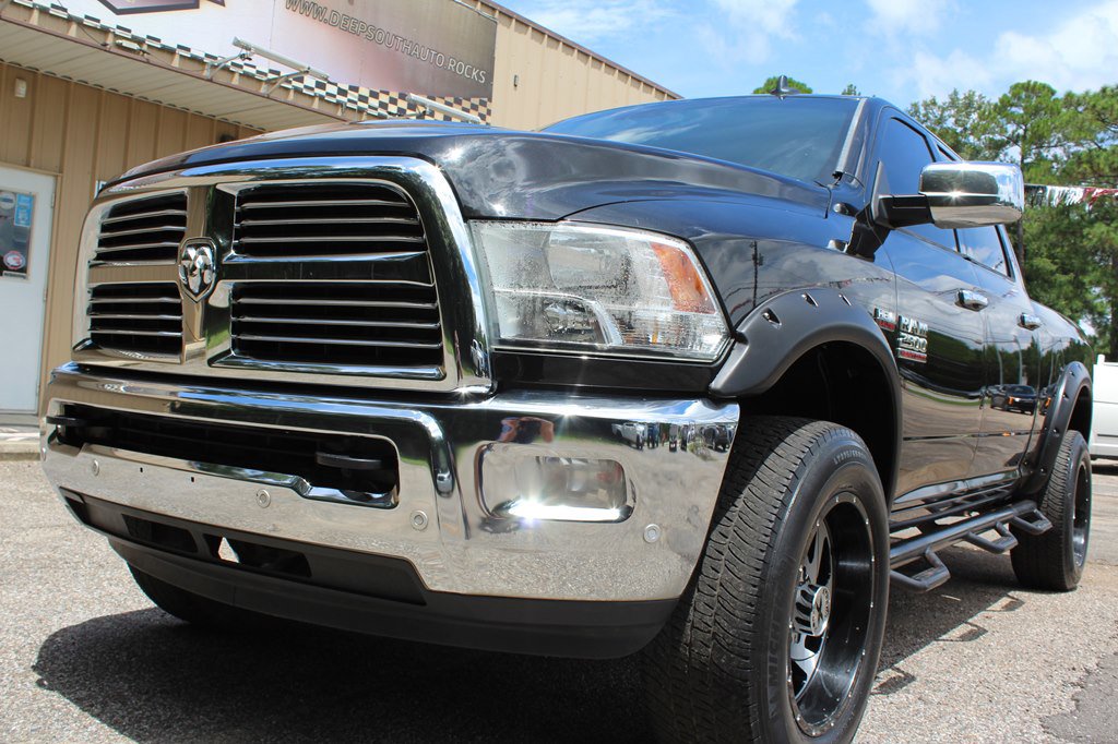Used 2017 RAM 2500 Lone Star image 3