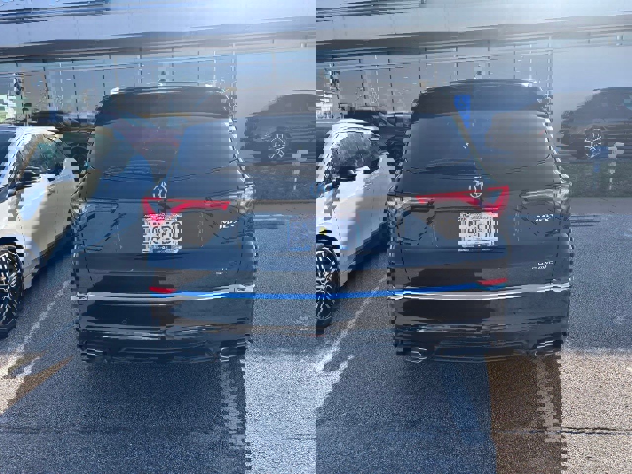 Used 2022 Acura MDX SH-AWD w/ Advance Package image 5