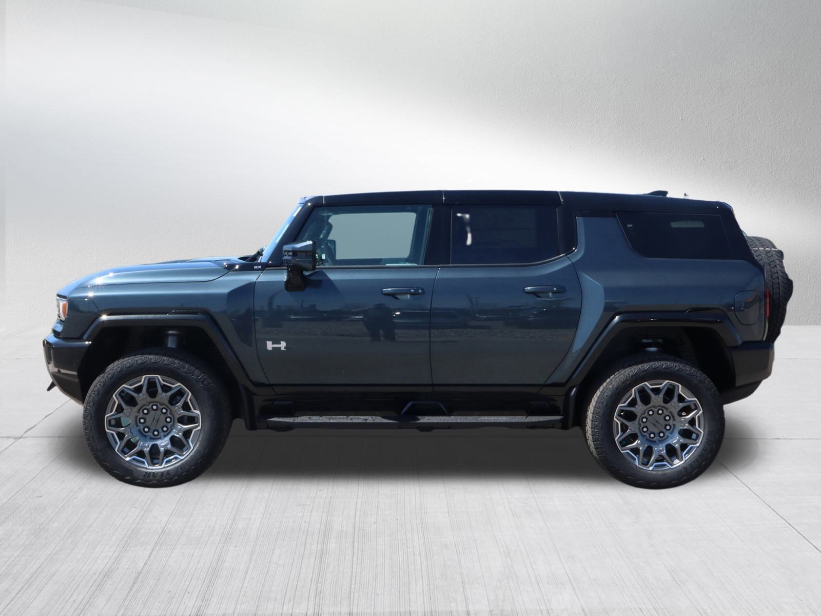 New 2025 GMC Hummer EV 3X image 4