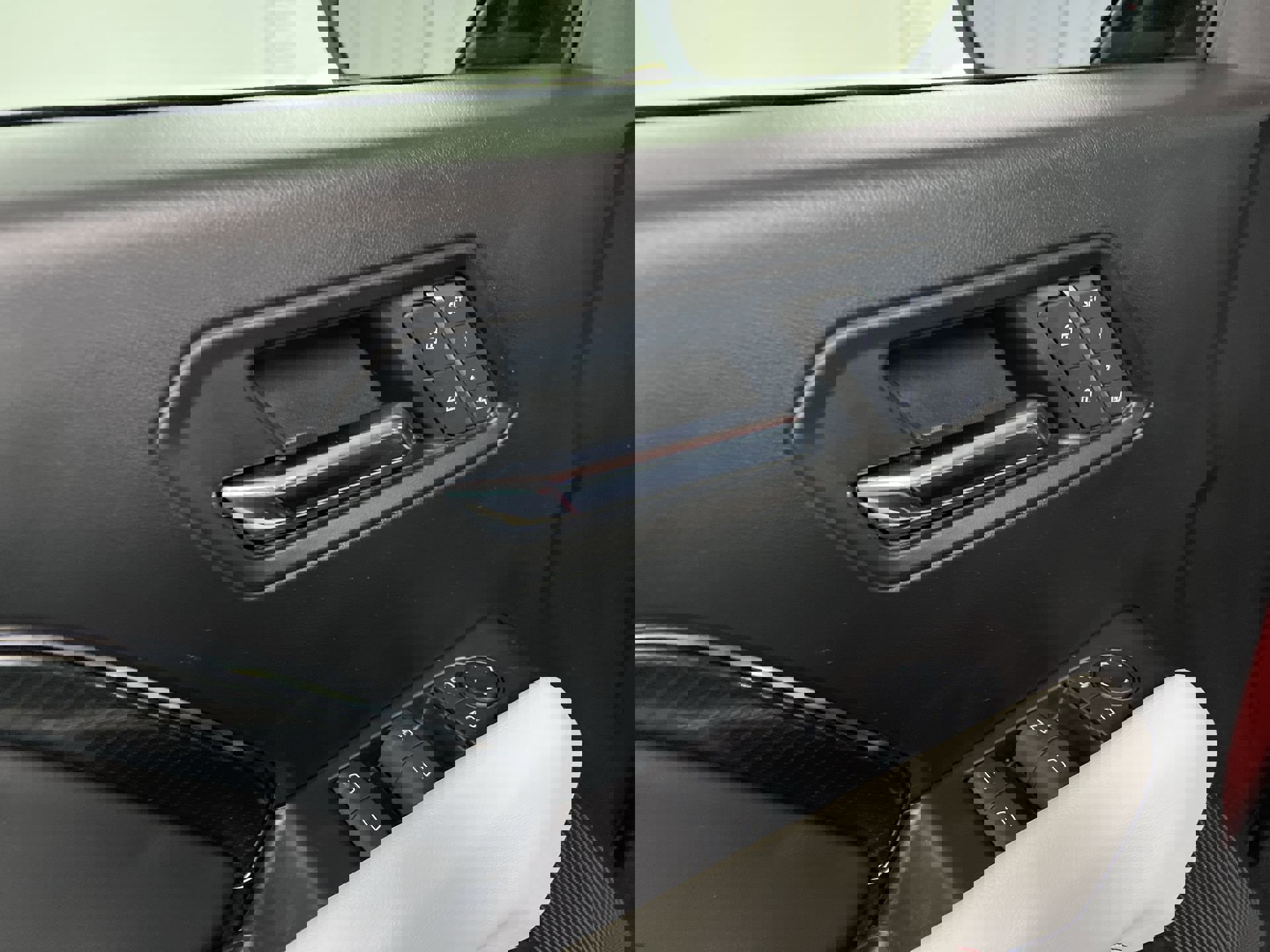 Certified 2024 GMC Canyon AT4X image 79